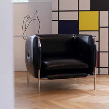 Load image into Gallery viewer, Monroe sofa