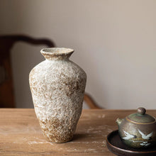 Load image into Gallery viewer, Coji flower vase