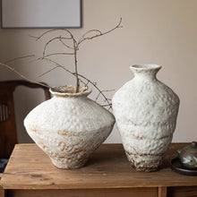 Load image into Gallery viewer, Coji flower vase