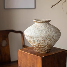 Load image into Gallery viewer, Coji flower vase