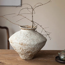 Load image into Gallery viewer, Coji flower vase