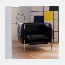 Load image into Gallery viewer, Monroe sofa
