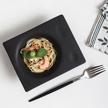 Load image into Gallery viewer, Newell soup plate