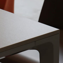 Load image into Gallery viewer, Liffen table