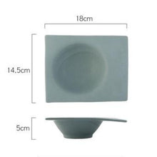 Load image into Gallery viewer, Newell soup plate