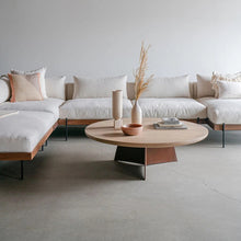 Load image into Gallery viewer, Hoolan sofa