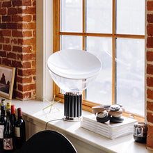 Load image into Gallery viewer, Reece table lamp