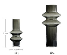 Load image into Gallery viewer, Noya glass vase