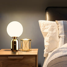 Load image into Gallery viewer, Bulle table lamp
