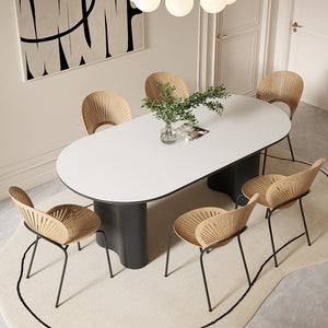 Isak dining table