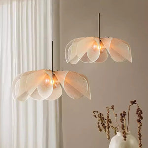 Jeta flower rattan chandelier