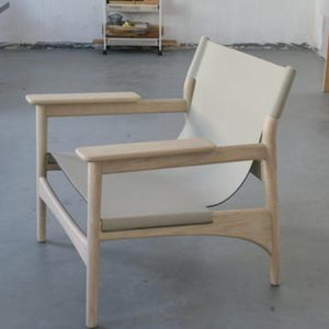 KINU Armchair