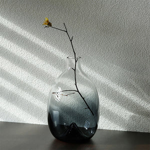 Evelyn glass vase