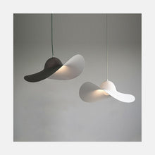 Load image into Gallery viewer, Chapeau lamp
