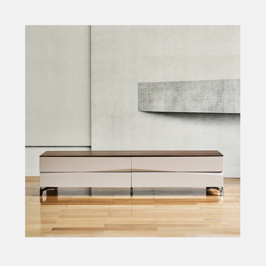 KAlT TV console